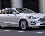 2019 Ford Fusion Front Three-Quarter Wallpapers 150x120