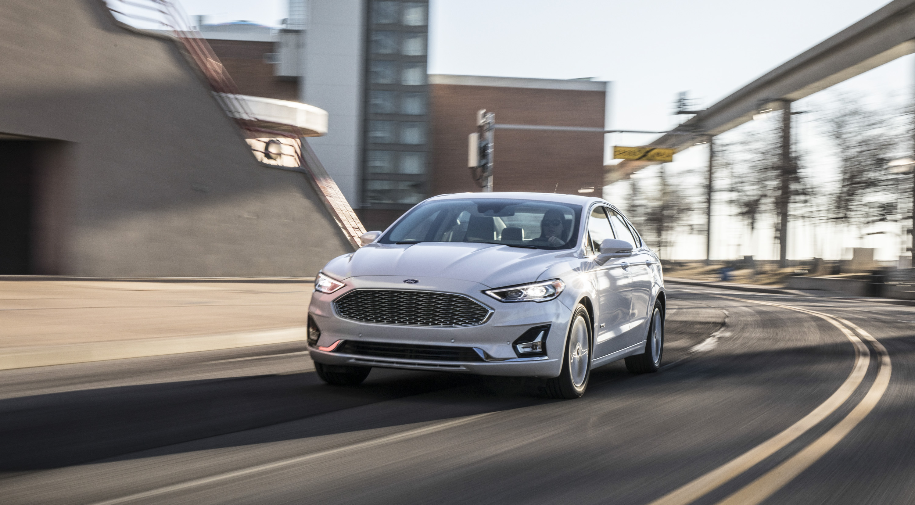 2019 Ford Fusion Front Three-Quarter Wallpapers #1 of 31