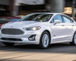 2019 Ford Fusion Front Three-Quarter Wallpapers 150x120