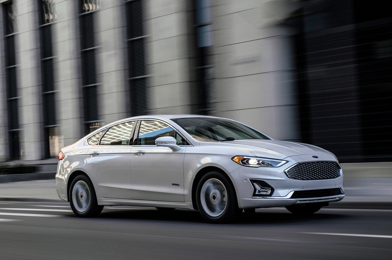 2019 Ford Fusion Front Three-Quarter Wallpapers (8)