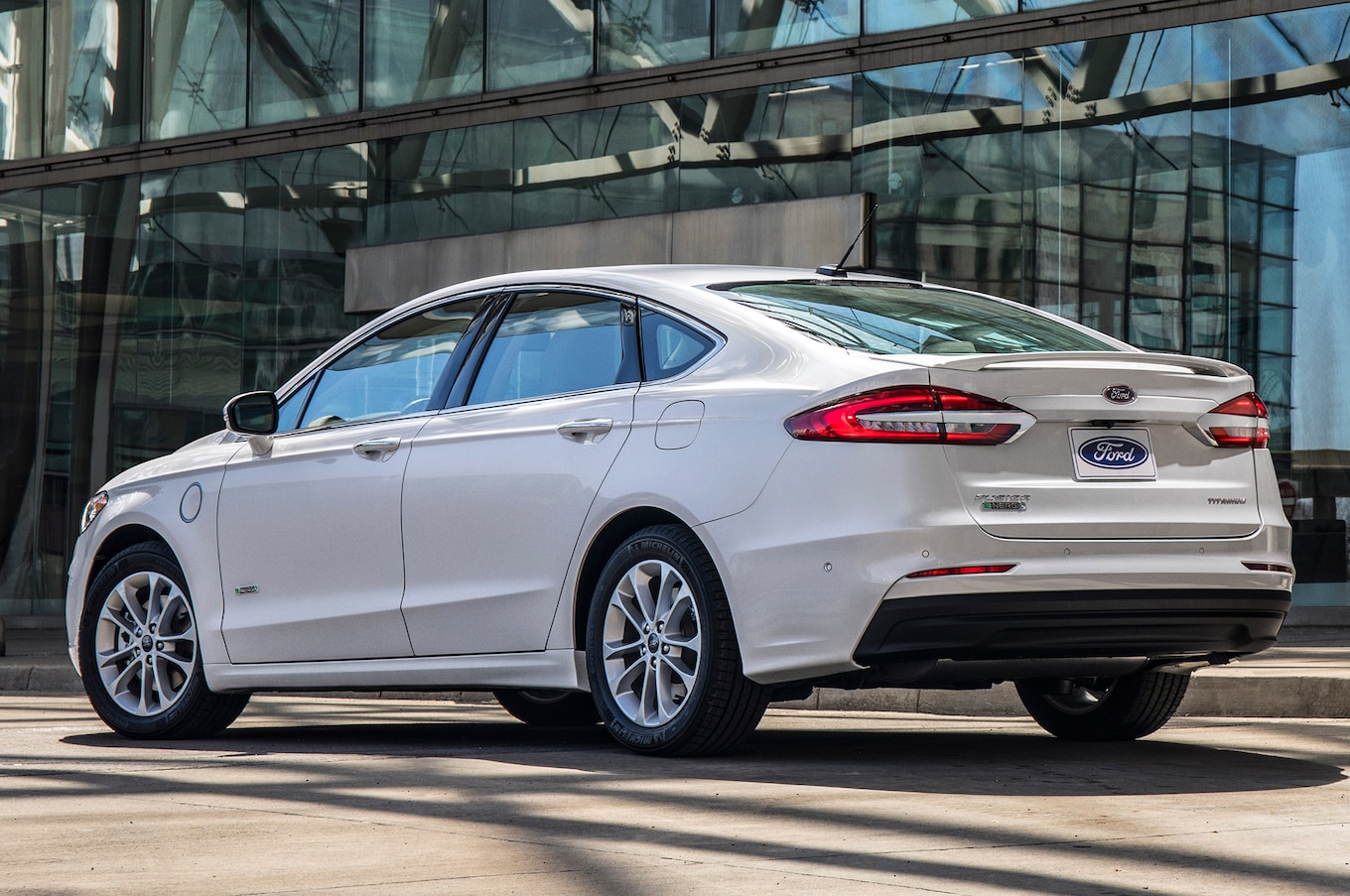 2019 Ford Fusion Rear Three-Quarter Wallpapers #18 of 31