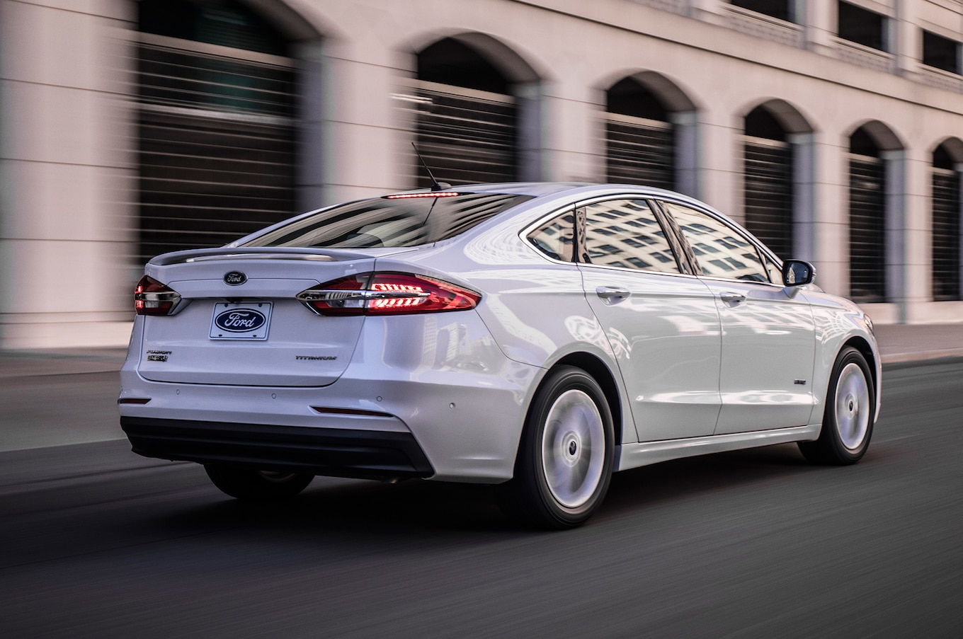2019 Ford Fusion Rear Three-Quarter Wallpapers (2)