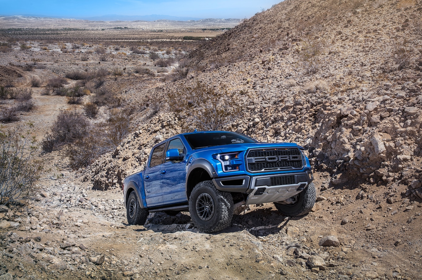 2019 Ford F‑150 Raptor Front Three-Quarter Wallpapers #15 of 59