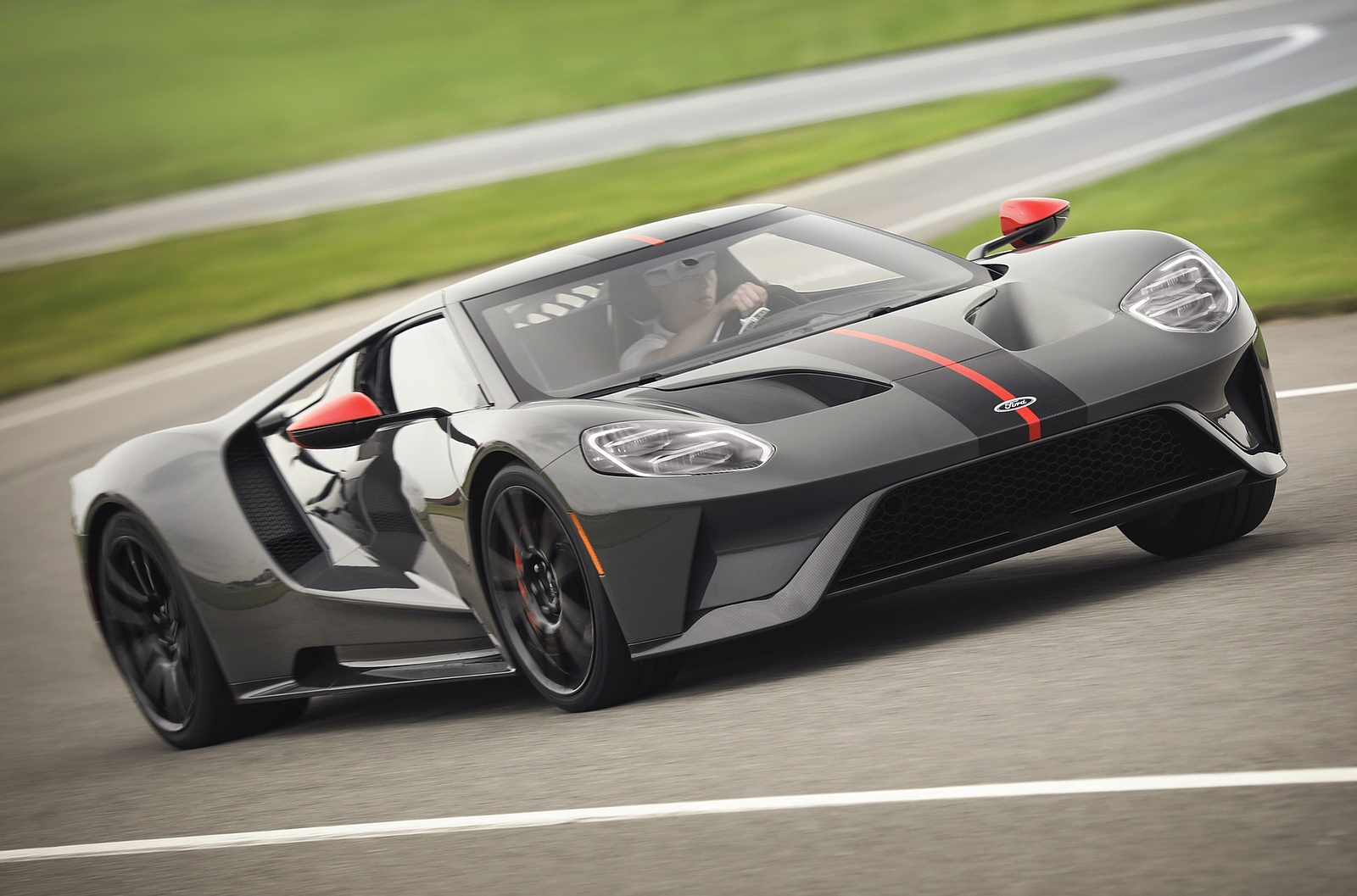 2019 Ford GT Carbon Series Front Three-Quarter Wallpapers #1 of 11