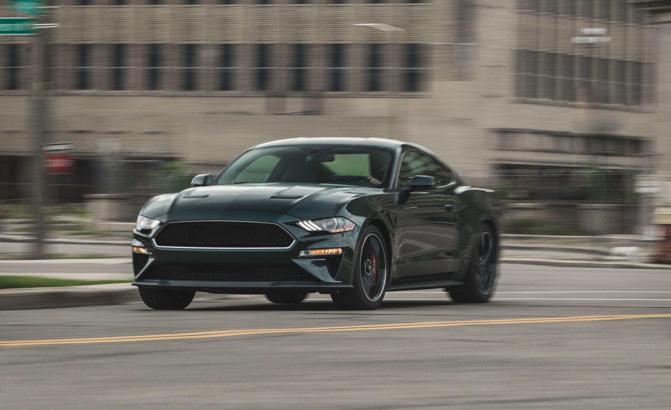 2019 Ford Mustang Bullitt Front Three-Quarter Wallpapers #22 of 36