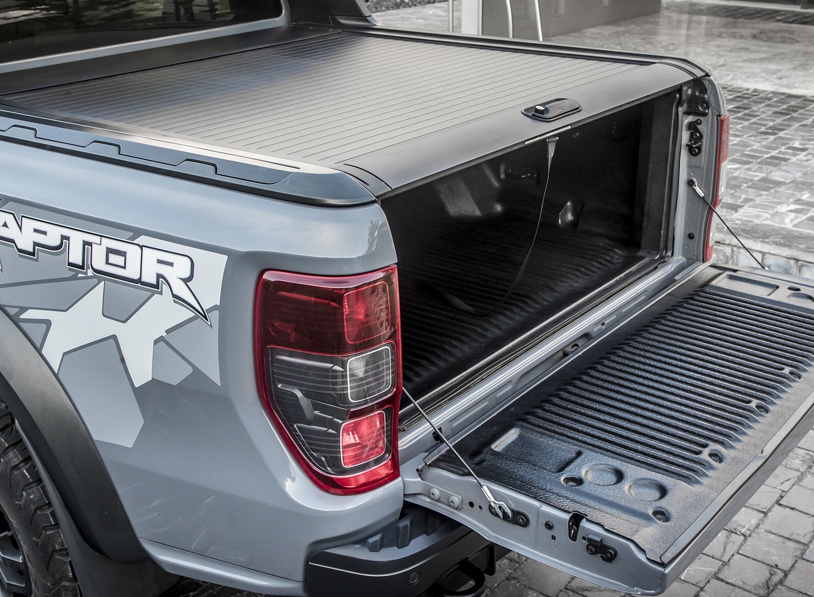 2019 Ford Ranger Raptor (Color: Conquer Grey) Detail Wallpapers #60 of 192