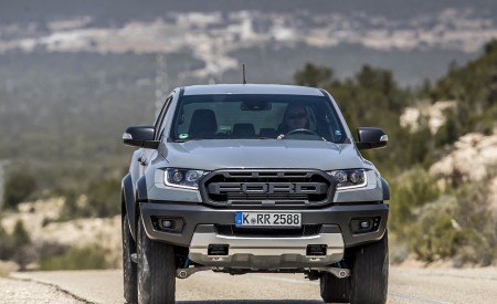 2019 Ford Ranger Raptor (Color: Conquer Grey) Front Wallpapers 450x275 (17)