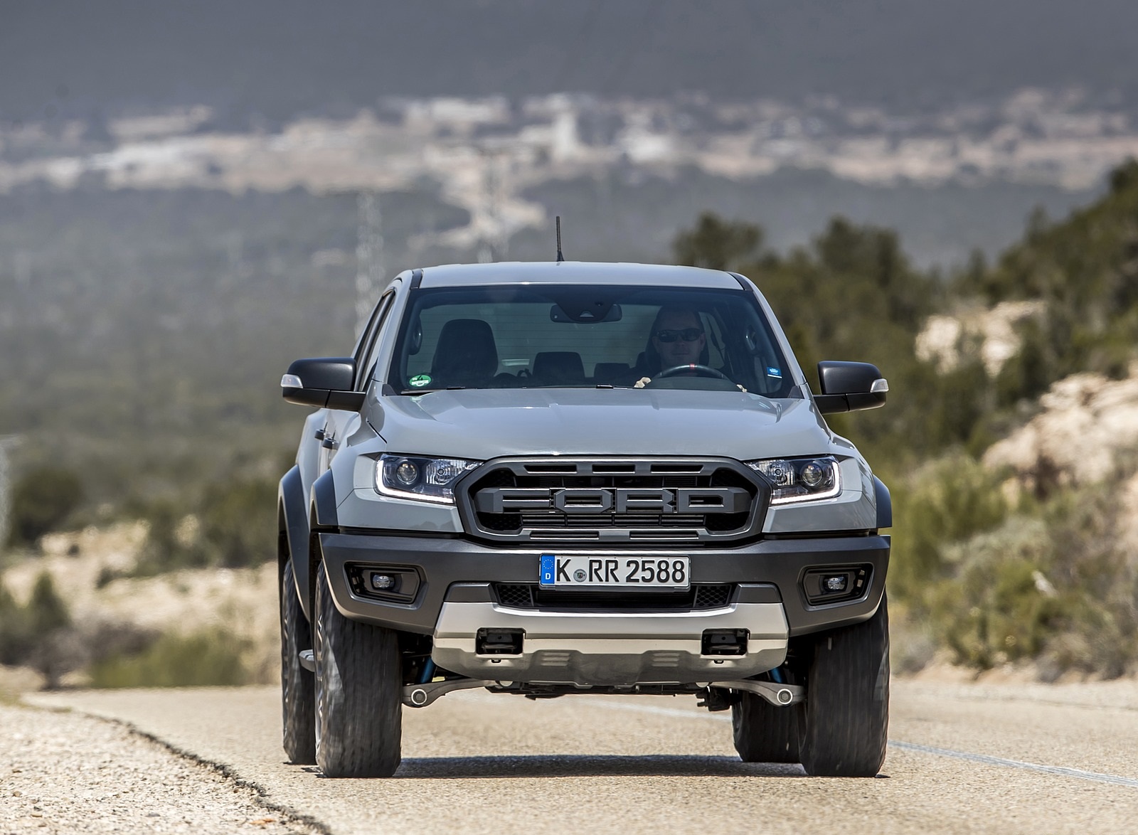 2019 Ford Ranger Raptor (Color: Conquer Grey) Front Wallpapers #17 of 192