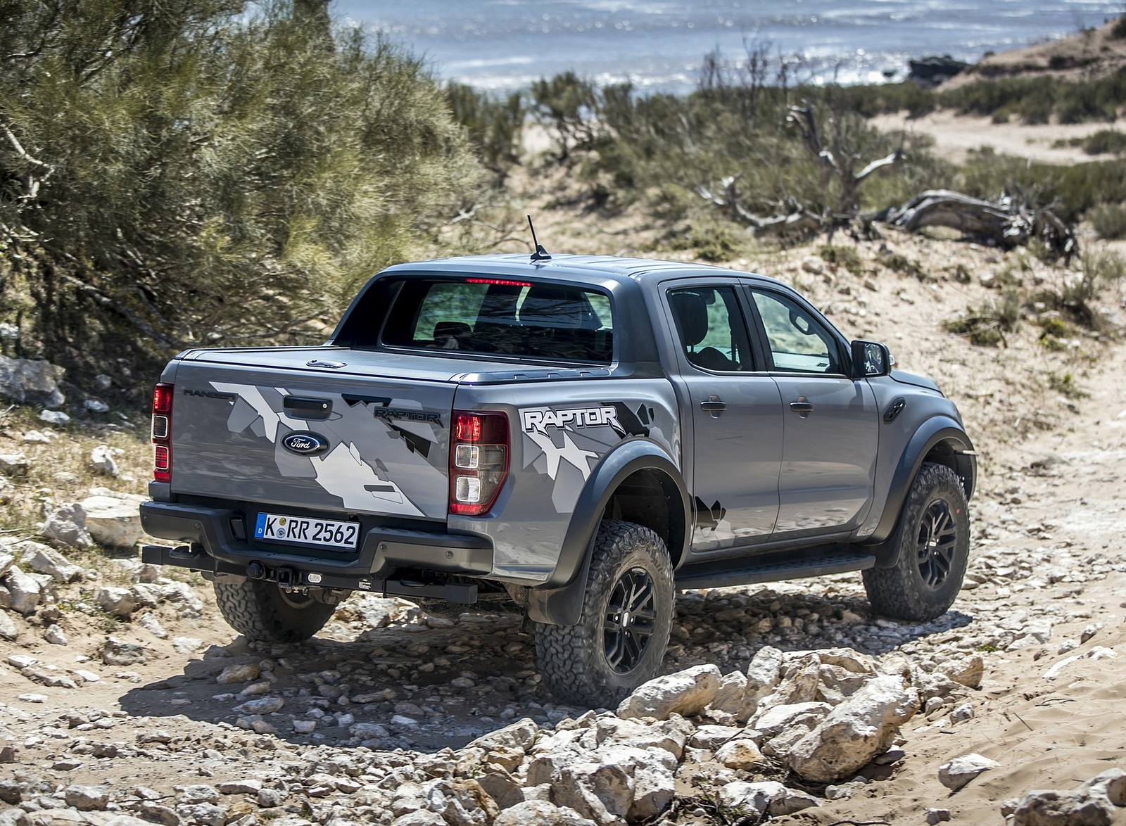 2019 Ford Ranger Raptor (Color: Conquer Grey) Off-Road Wallpapers #33 of 192