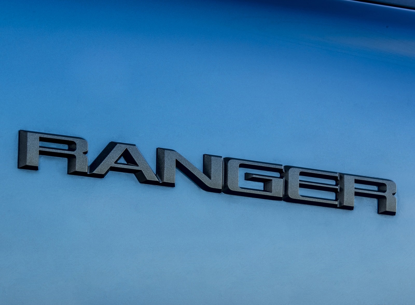 2019 Ford Ranger Raptor (Color: Performance Blue) Detail Wallpapers #146 of 192