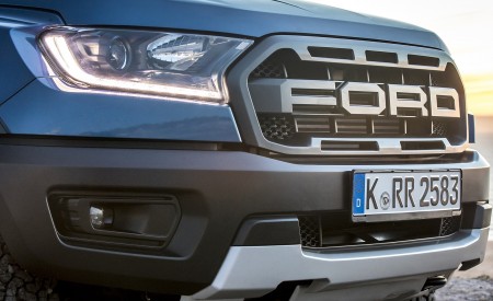 2019 Ford Ranger Raptor (Color: Performance Blue) Headlight Wallpapers 450x275 (143)
