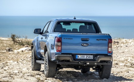 2019 Ford Ranger Raptor (Color: Performance Blue) Off-Road Wallpapers 450x275 (103)