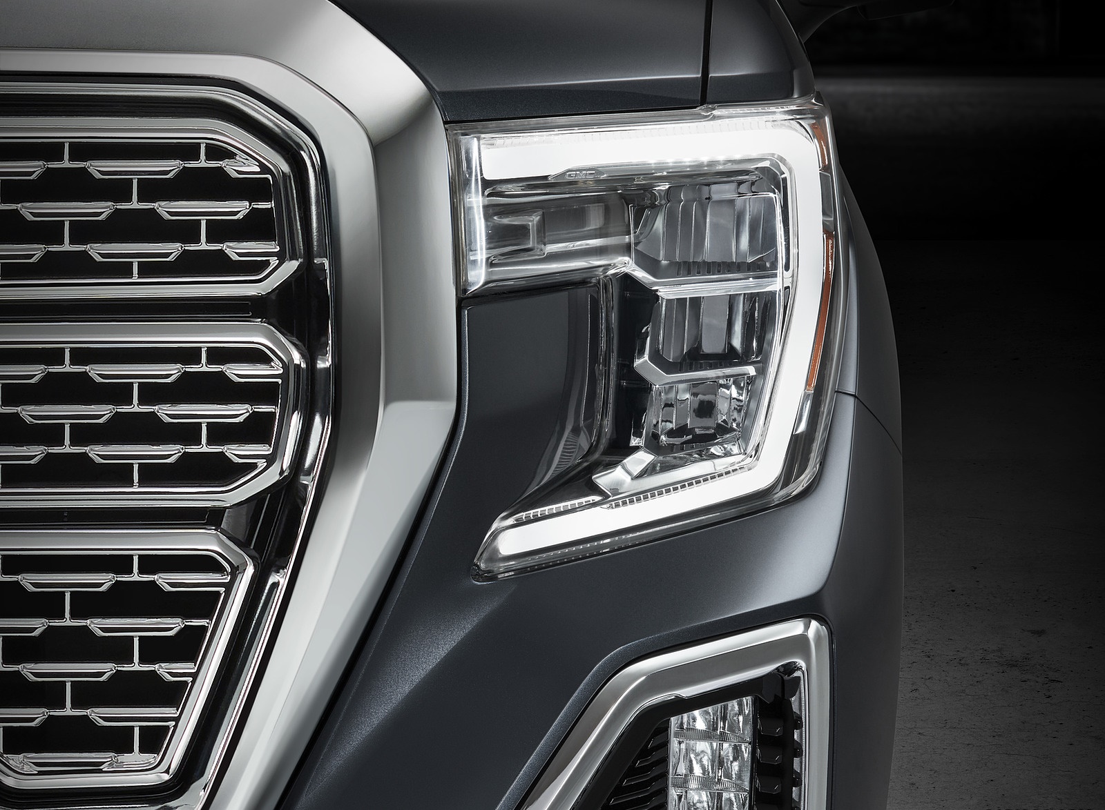 2019 GMC Sierra Denali Headlight Wallpapers #14 of 42