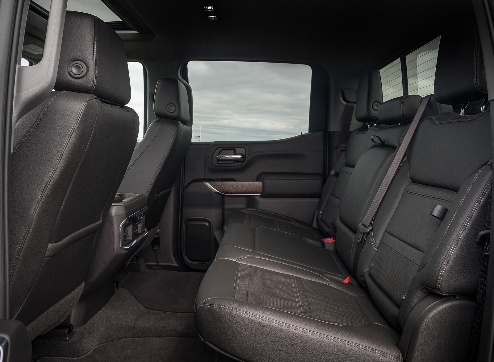 2019 GMC Sierra Denali Interior Rear Seats Wallpapers #28 of 42