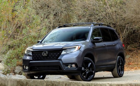 2019 Honda Passport Front Three-Quarter Wallpapers 450x275 (11)