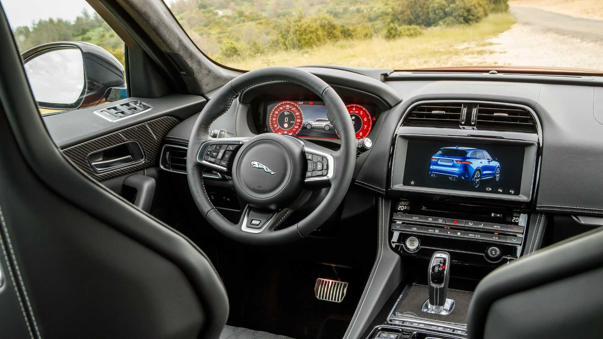 2019 Jaguar F-Pace SVR (Color: Firenze Red) Interior Cockpit Wallpapers #49 of 102