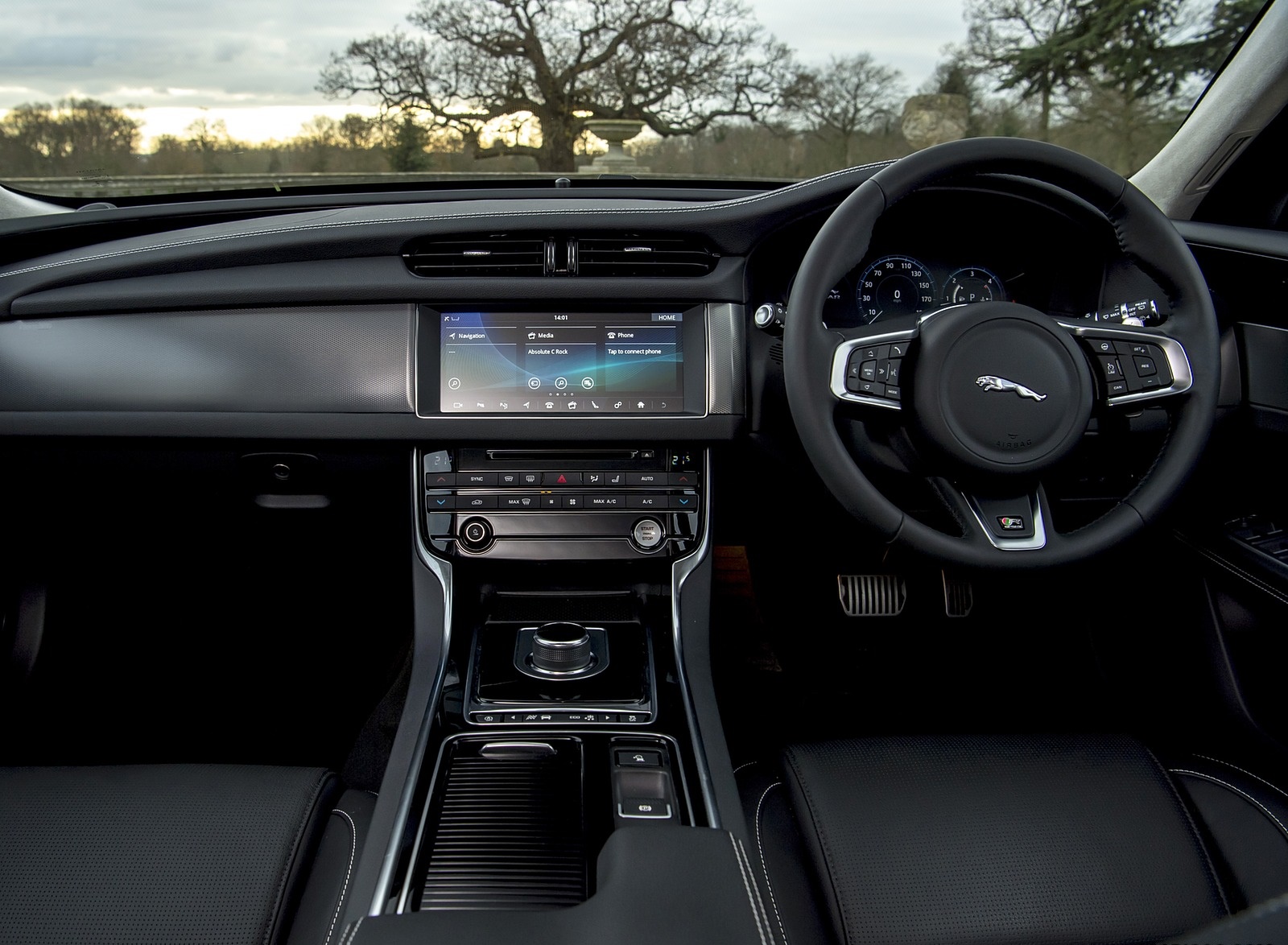 2019 Jaguar XF Sportbrake 20d AWD R-Sport Interior Cockpit Wallpapers #50 of 51