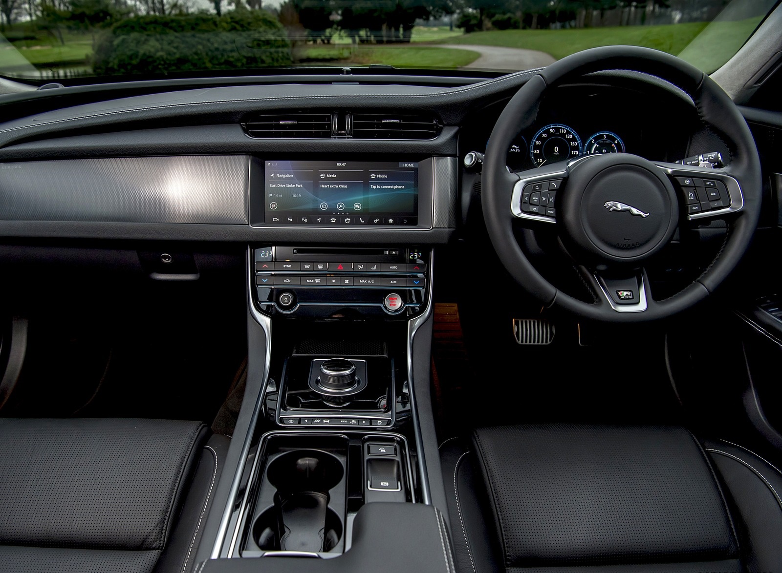 2019 Jaguar XF Sportbrake 20d AWD R-Sport Interior Cockpit Wallpapers #49 of 51