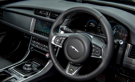 2019 Jaguar XF Sportbrake 20d AWD R-Sport Interior Steering Wheel Wallpapers 450x275 (39)