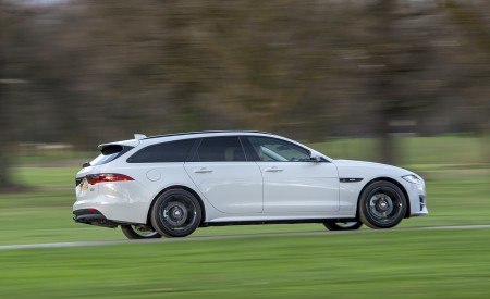 2019 Jaguar XF Sportbrake 20d AWD R-Sport Side Wallpapers 450x275 (8)