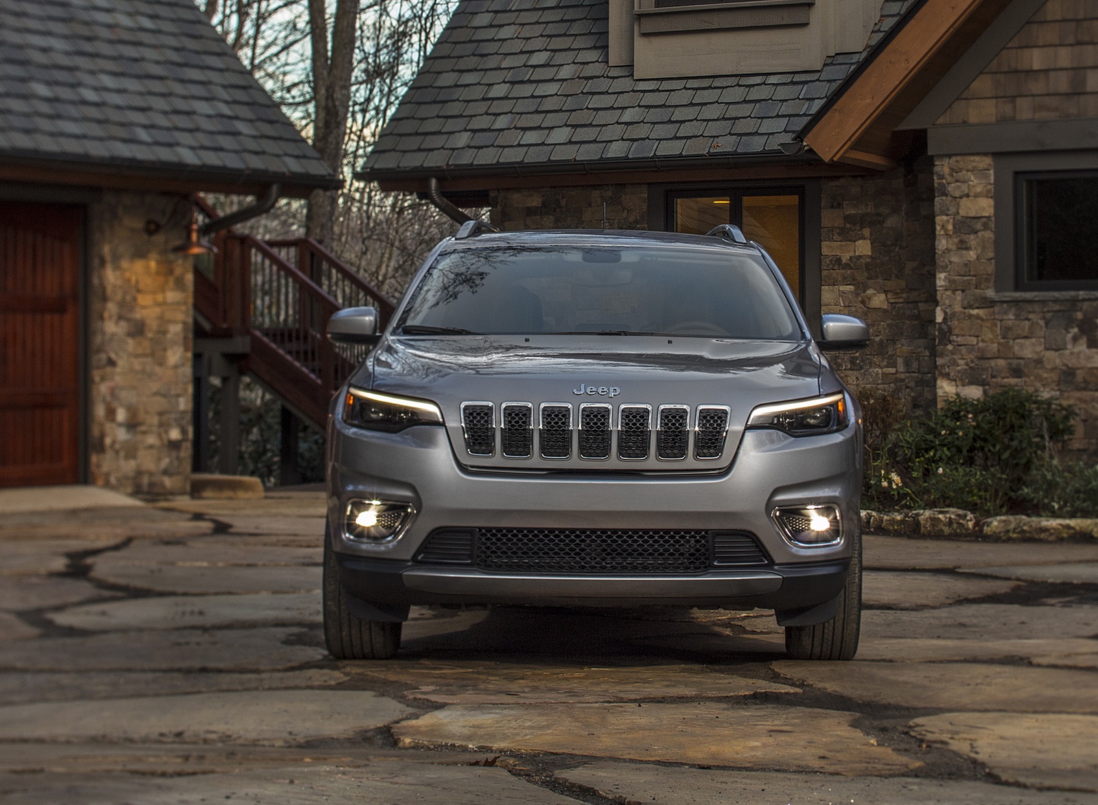 2019 Jeep Cherokee Limited Front Wallpapers #57 of 75