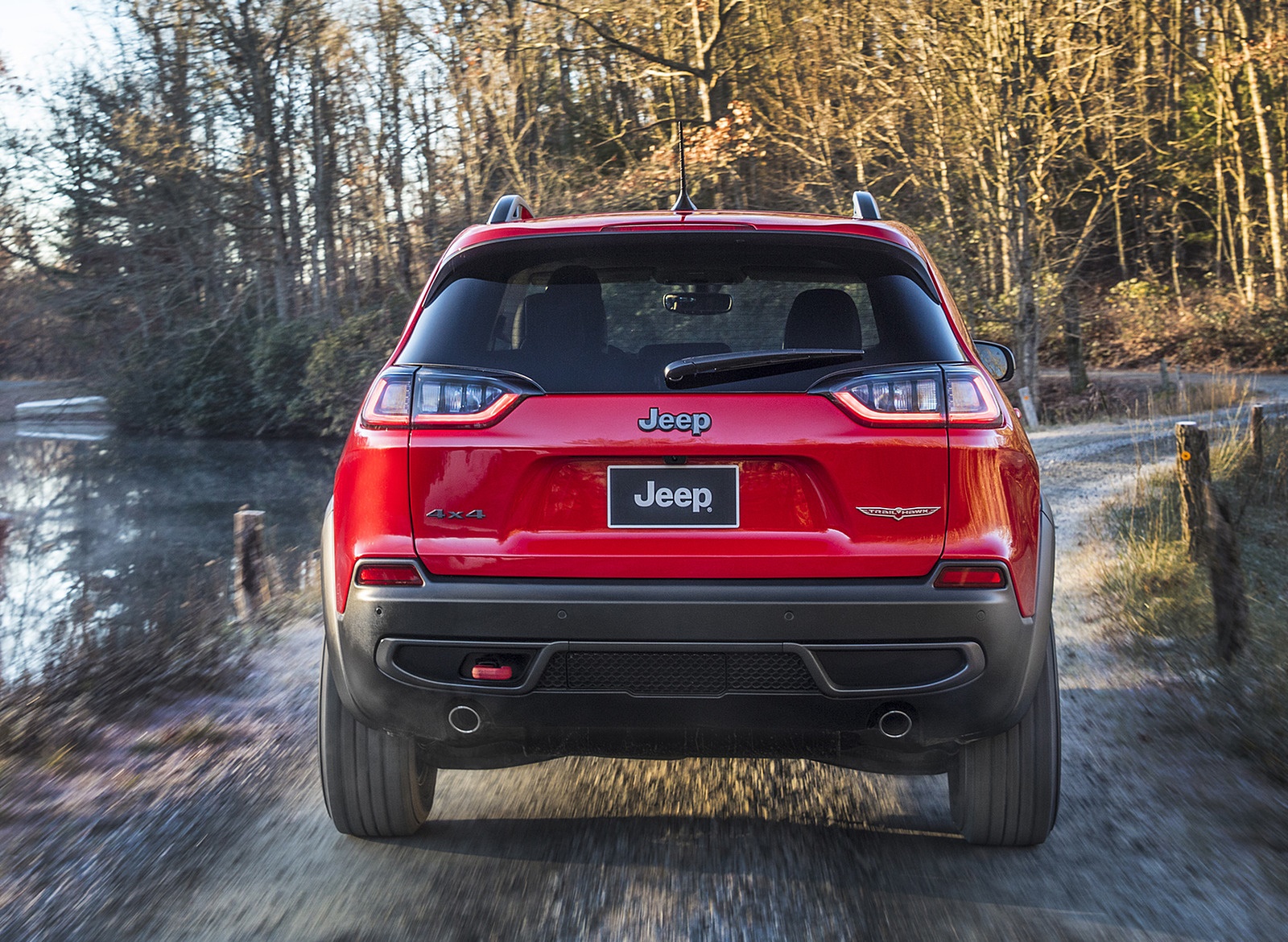 2019 Jeep Cherokee Trailhawk Rear Wallpapers #17 of 75