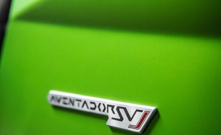 2019 Lamborghini Aventador SVJ Badge Wallpapers 450x275 (75)