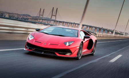 2019 Lamborghini Aventador SVJ Front Three-Quarter Wallpapers 450x275 (114)