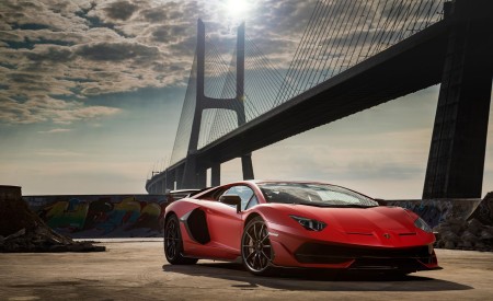 2019 Lamborghini Aventador SVJ Front Three-Quarter Wallpapers 450x275 (121)