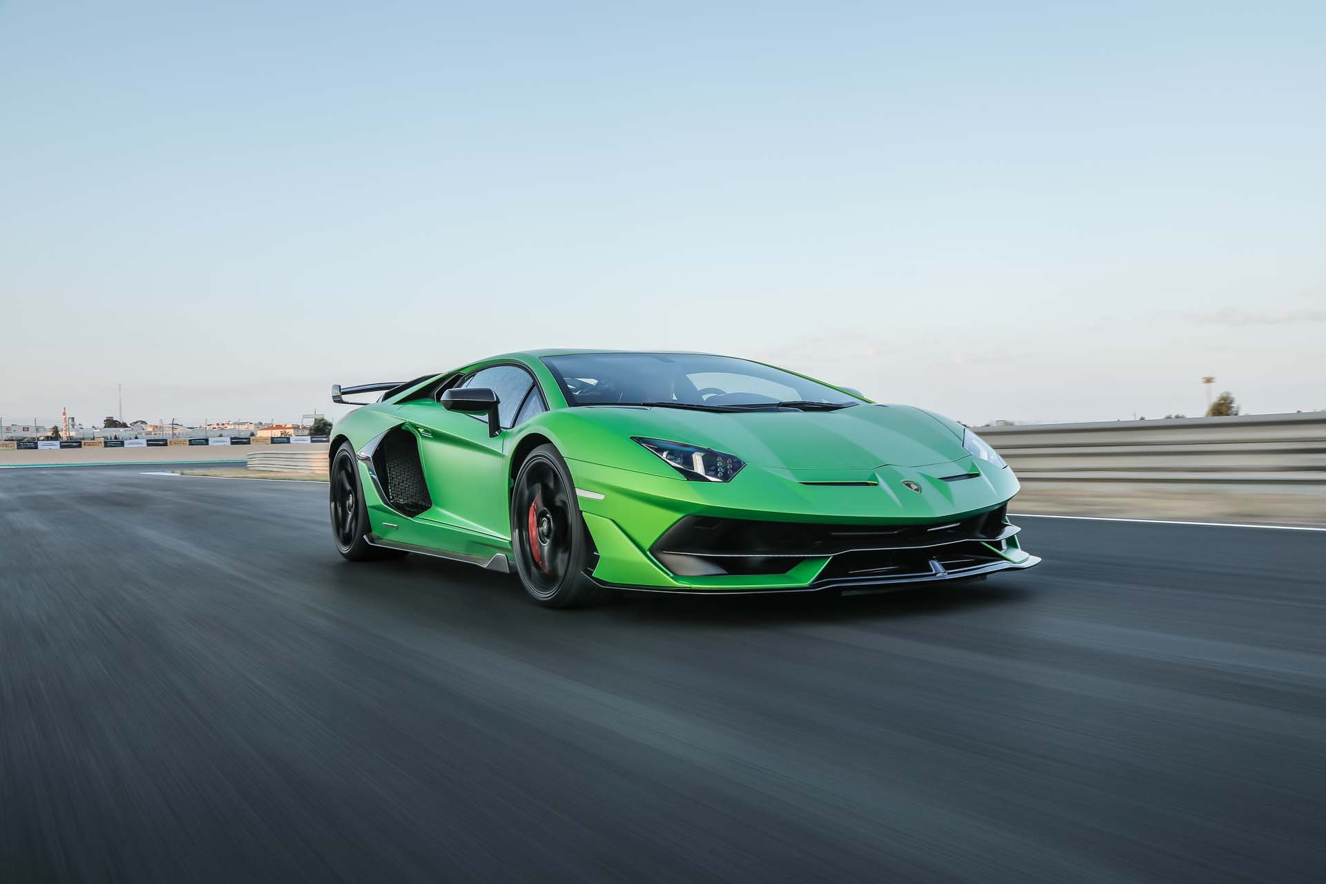 2019 Lamborghini Aventador SVJ Front Three-Quarter Wallpapers (1)