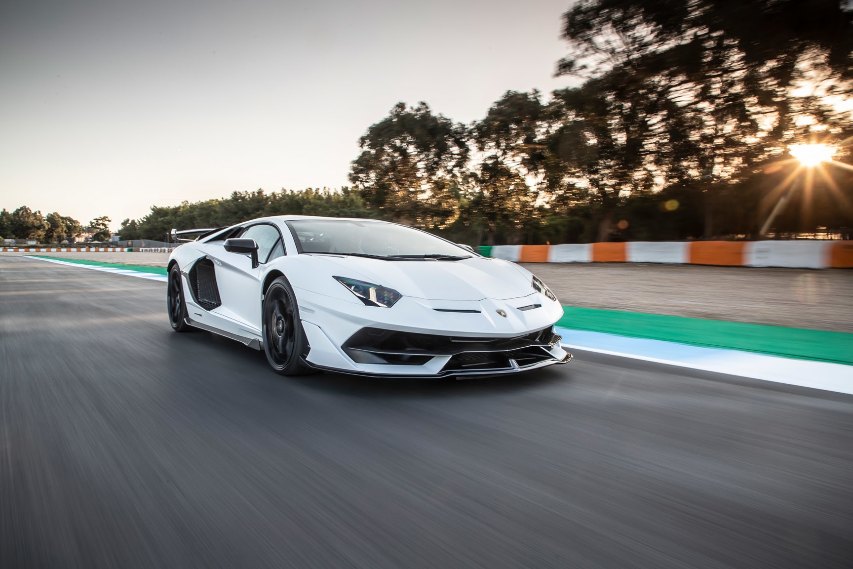 2019 Lamborghini Aventador SVJ Front Three-Quarter Wallpapers #230 of 241