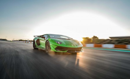 2019 Lamborghini Aventador SVJ Front Wallpapers 450x275 (22)