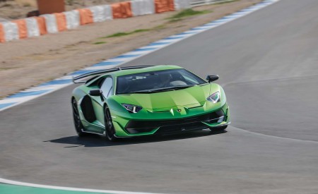 2019 Lamborghini Aventador SVJ Front Wallpapers 450x275 (37)