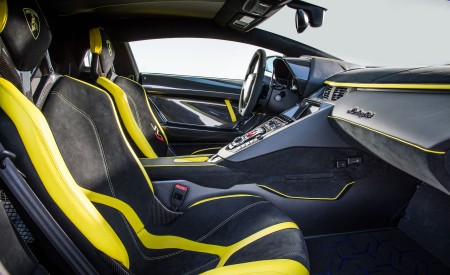 2019 Lamborghini Aventador SVJ Interior Detail Wallpapers 450x275 (108)