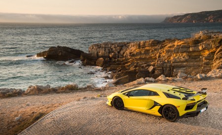 2019 Lamborghini Aventador SVJ Rear Three-Quarter Wallpapers 450x275 (215)