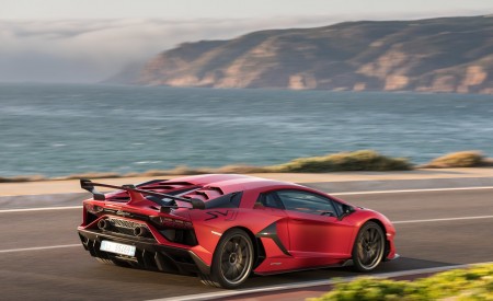 2019 Lamborghini Aventador SVJ Rear Three-Quarter Wallpapers 450x275 (191)