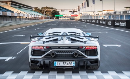 2019 Lamborghini Aventador SVJ Rear Wallpapers 450x275 (240)