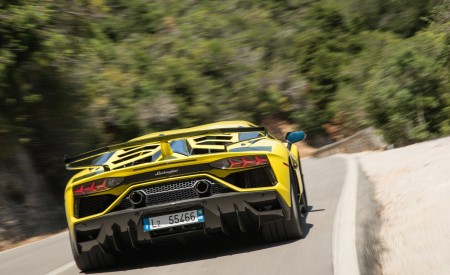 2019 Lamborghini Aventador SVJ Rear Wallpapers 450x275 (203)