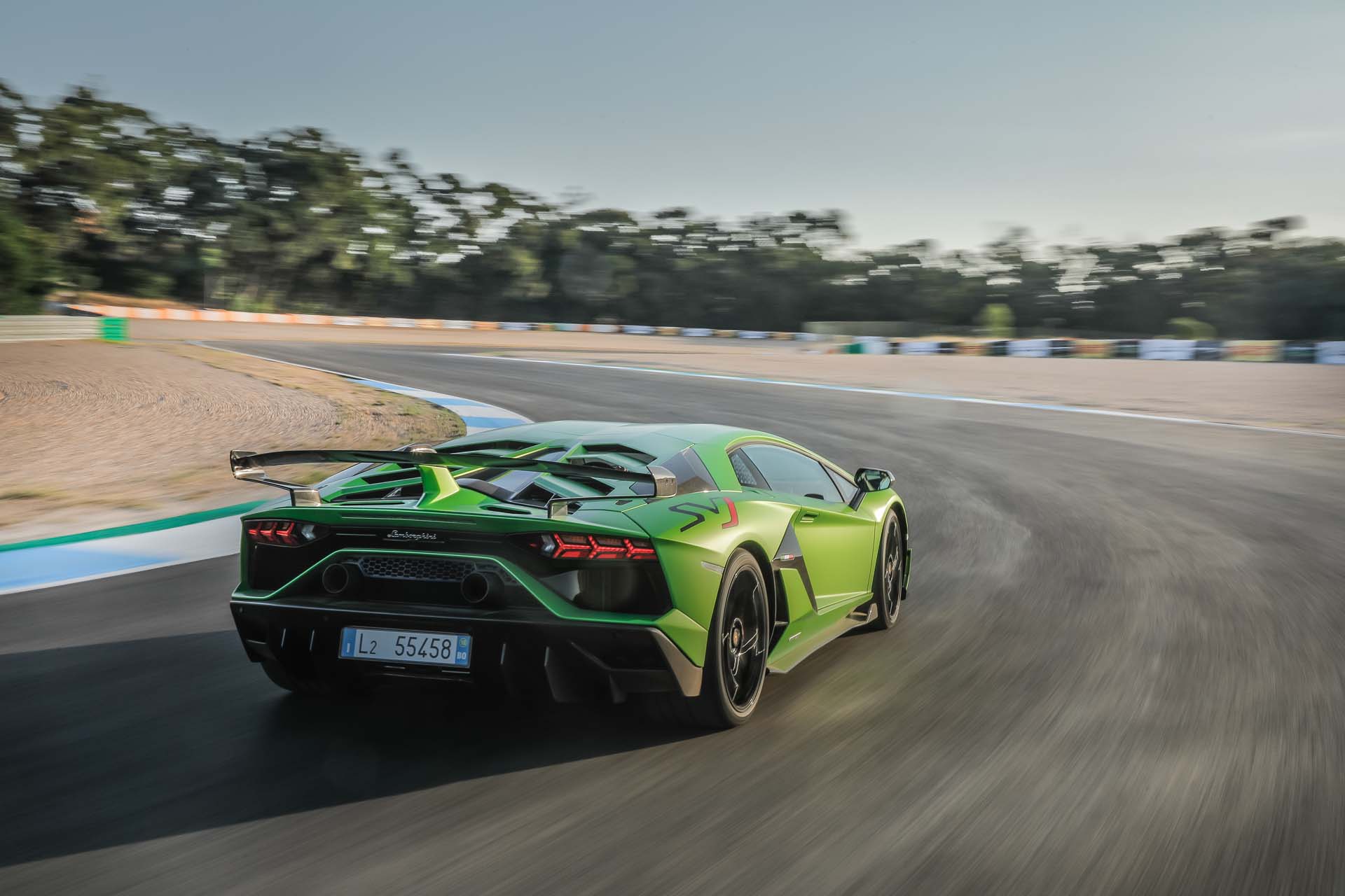 2019 Lamborghini Aventador SVJ Rear Wallpapers #16 of 241