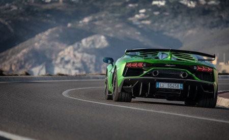 2019 Lamborghini Aventador SVJ Rear Wallpapers 450x275 (152)