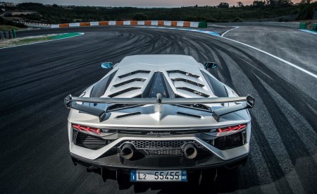 2019 Lamborghini Aventador SVJ Rear Wallpapers 450x275 (234)