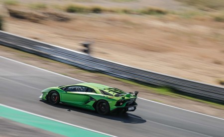 2019 Lamborghini Aventador SVJ Side Wallpapers 450x275 (42)