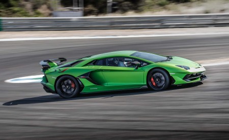 2019 Lamborghini Aventador SVJ Side Wallpapers 450x275 (17)