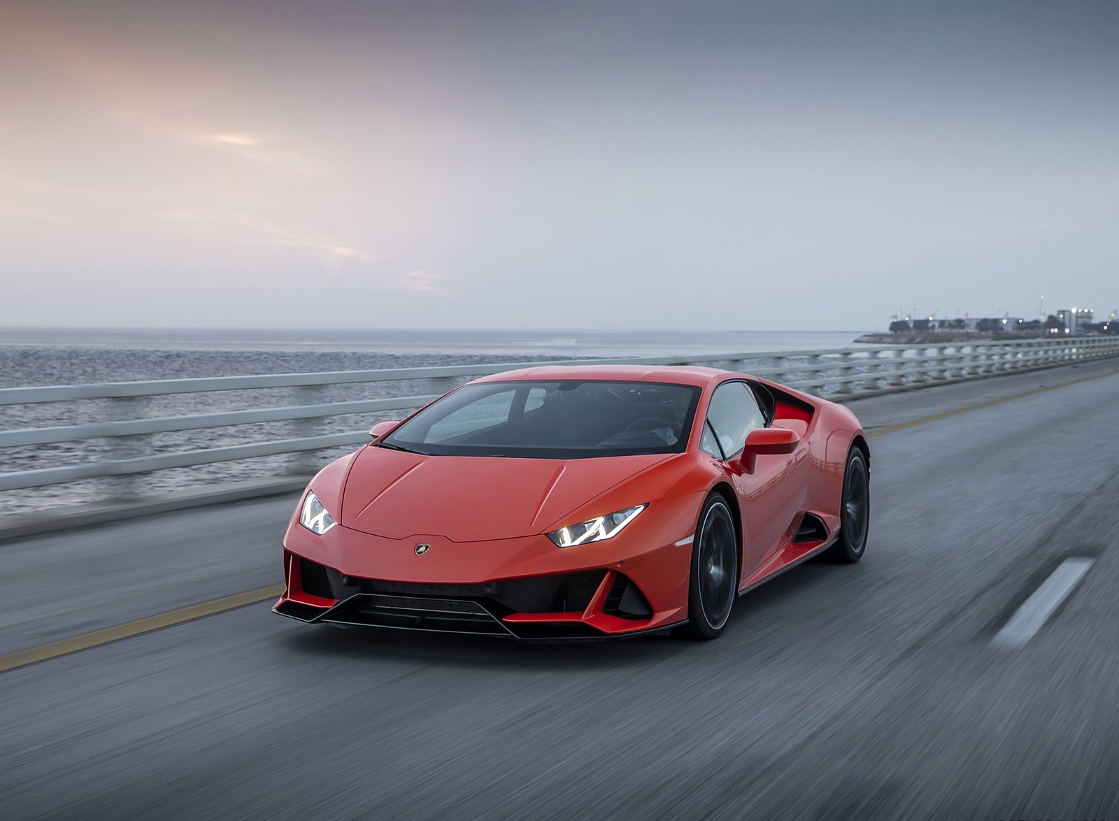 Lamborghini Huracan EVO 2021