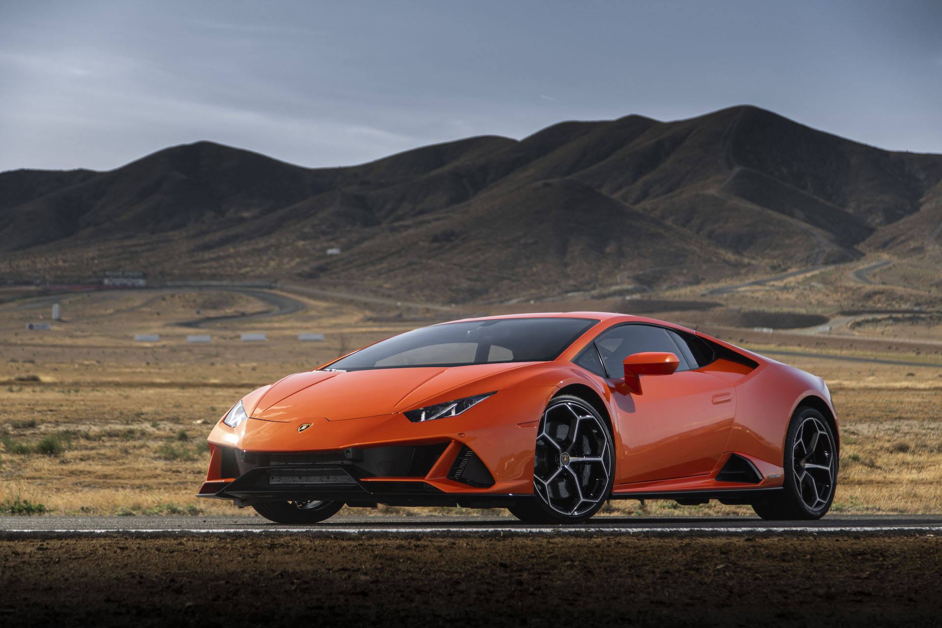 2019 Lamborghini Huracán EVO (Color: Orange) Front Three-Quarter Wallpapers #32 of 177