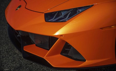 2019 Lamborghini Huracán EVO (Color: Orange) Headlight Wallpapers 450x275 (42)