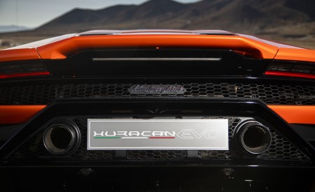 2019 Lamborghini Huracán EVO (Color: Orange) Spoiler Wallpapers 450x275 (41)