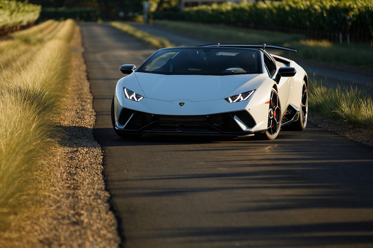 2019 Lamborghini Huracán Performante Spyder Front Wallpapers #44 of 96