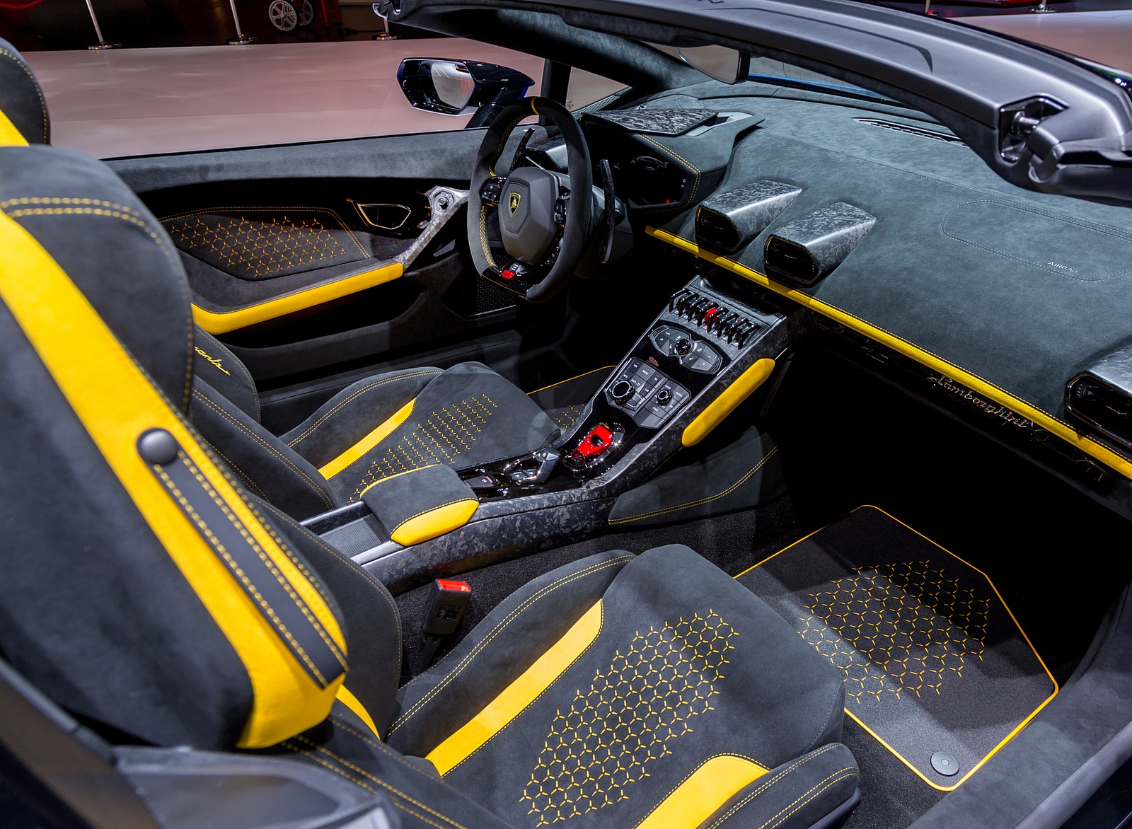 2019 Lamborghini Huracán Performante Spyder Interior Detail Wallpapers #96 of 96