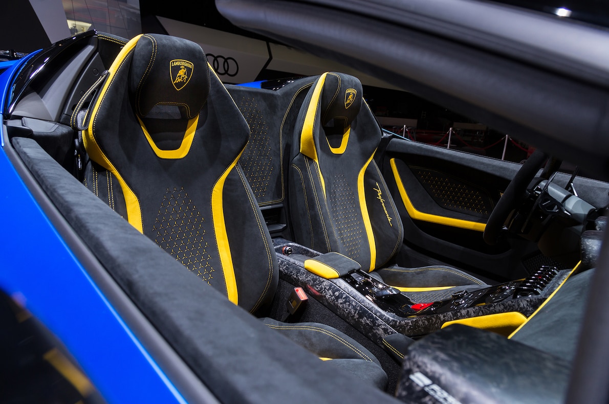 2019 Lamborghini Huracán Performante Spyder Interior Front Seats Wallpapers #53 of 96